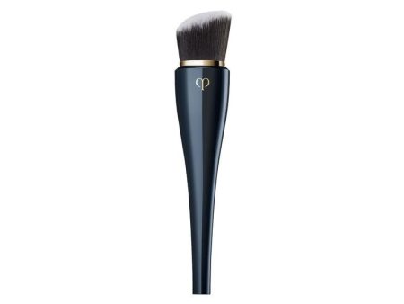 Clé de Peau Beauté High Coverage Foundation Brush Hot on Sale