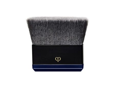 Clé de Peau Beautè Radiant Powder Foundation Brush on Sale