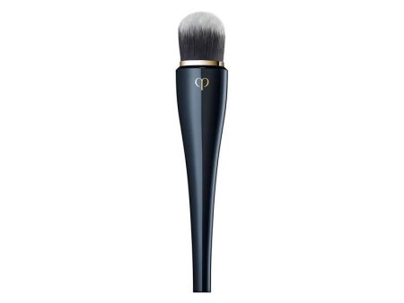 Clé de Peau Beauté Light Coverage Foundation Brush For Discount