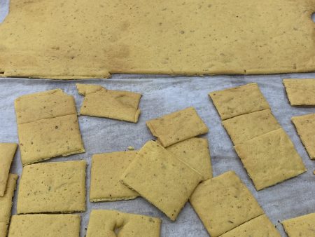 Chickpea Za’atar crackers WHOLESALE (100) For Sale